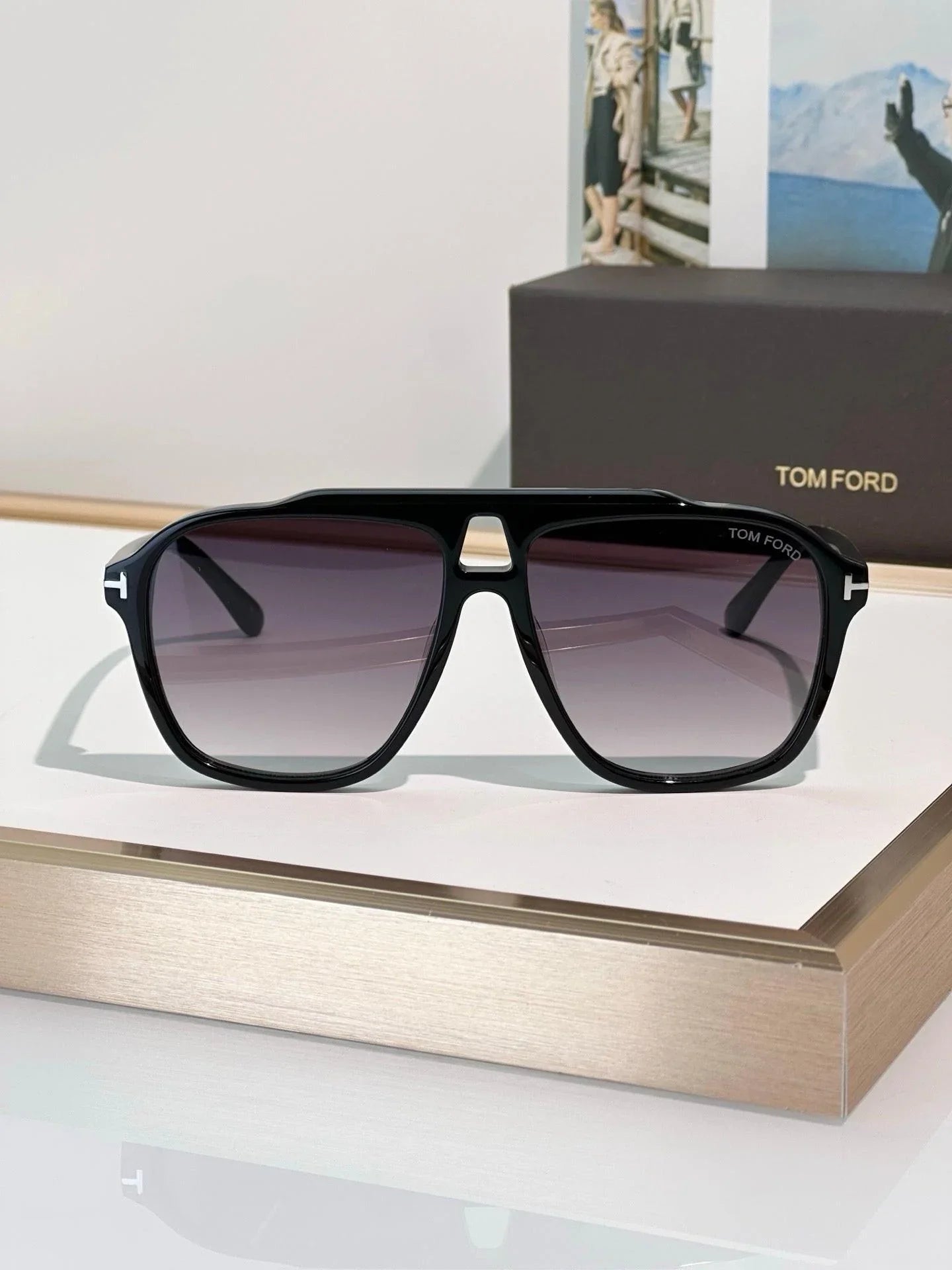 TOM FORD Autari TF1209 52N Sunglasses 🔱