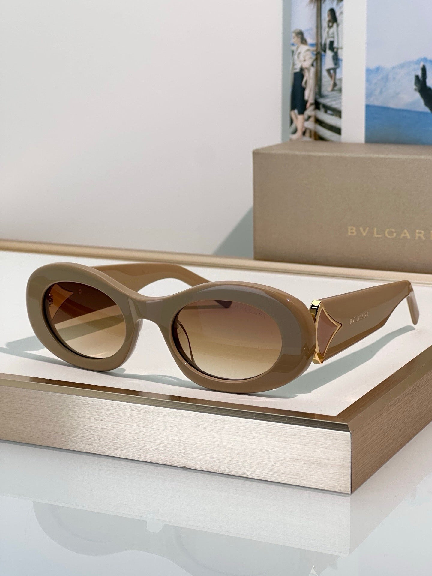 BVLGARI Bvlgari Diva'S Dream Calla BV 40070I 01A Sunglasses ✨