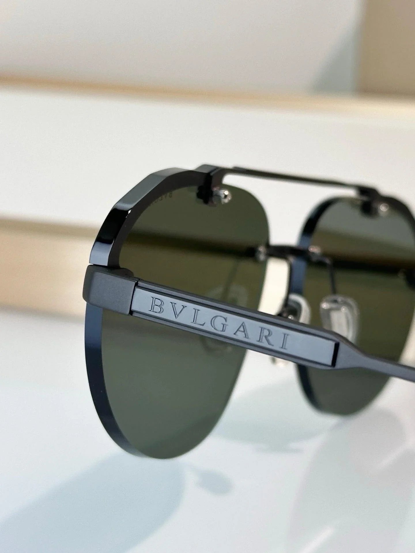 BVLGARI BV40052U Octo Finissimo aviator titanium Sunglasses ✨
