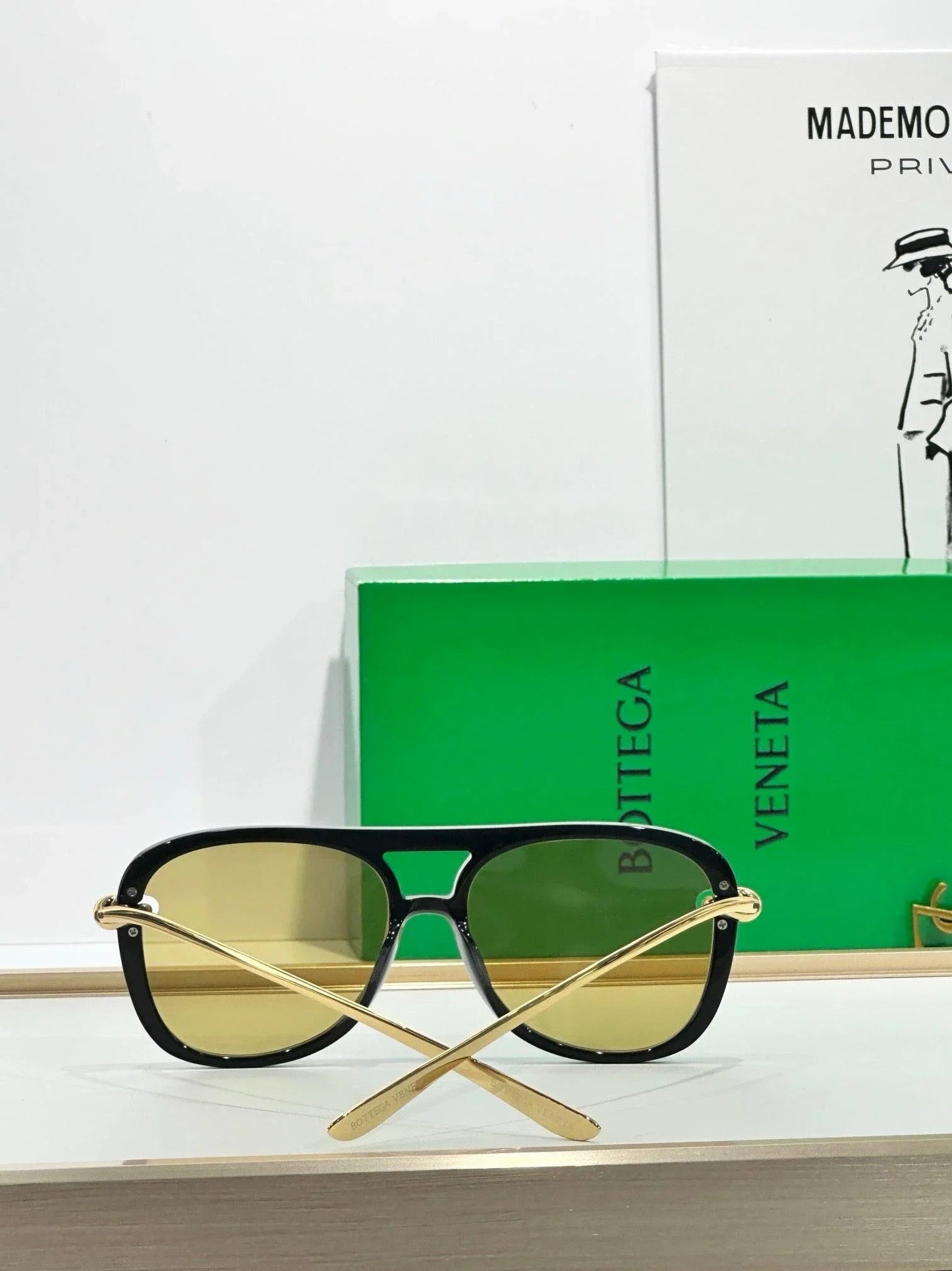 BOTTEGA VENETA BV1418 Knot Aviator Sunglasses💚
