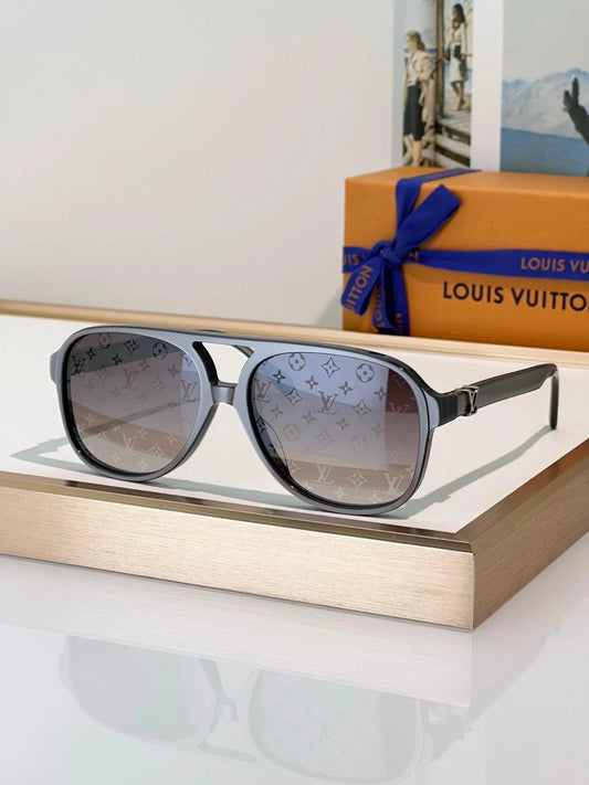 - Louis Vuit Z2866U LV Hit Sunglasses ✨