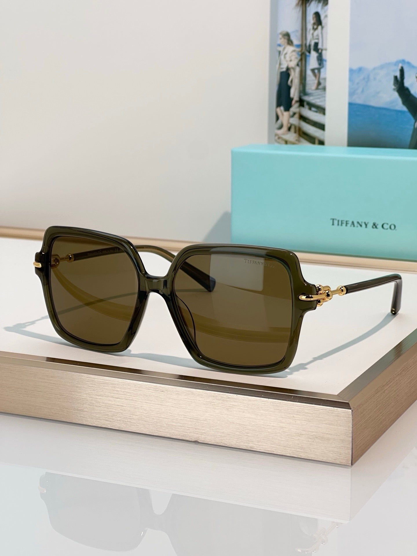 TIFFANY & CO TF4260U 80153B  Women's Sunglasses ✨