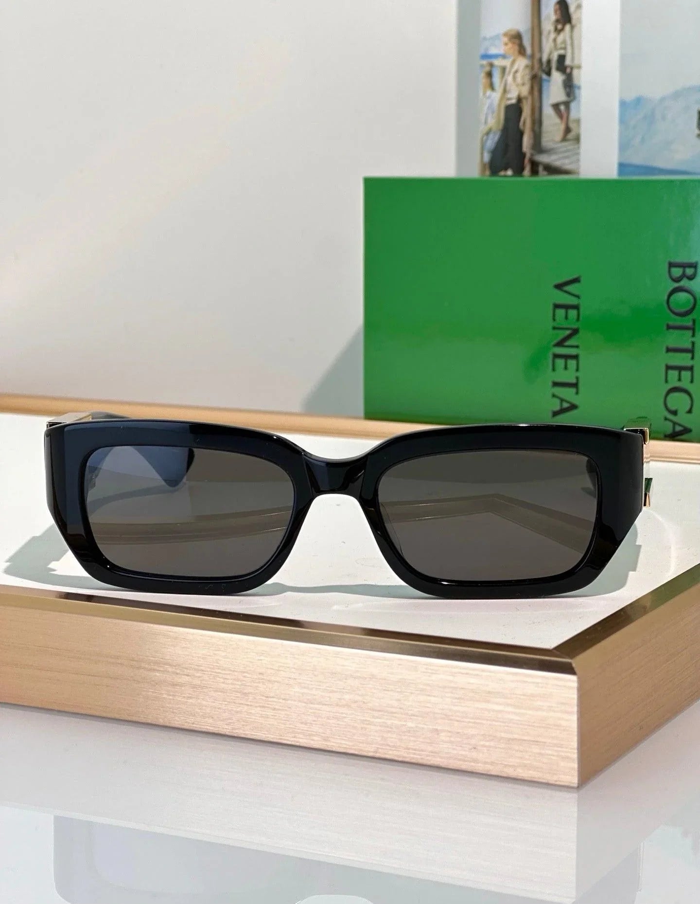 BOTTEGA VENETA BV1406S  Unisex Sunglasses💚