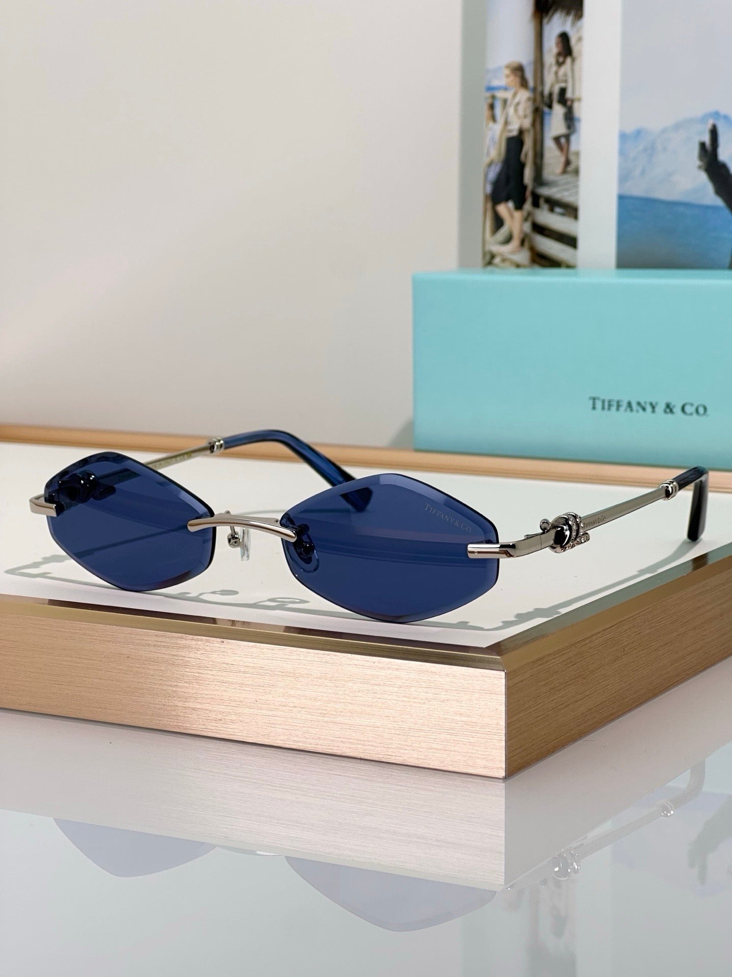 TIFFANY TF2021L Women's Sunglasses ✨