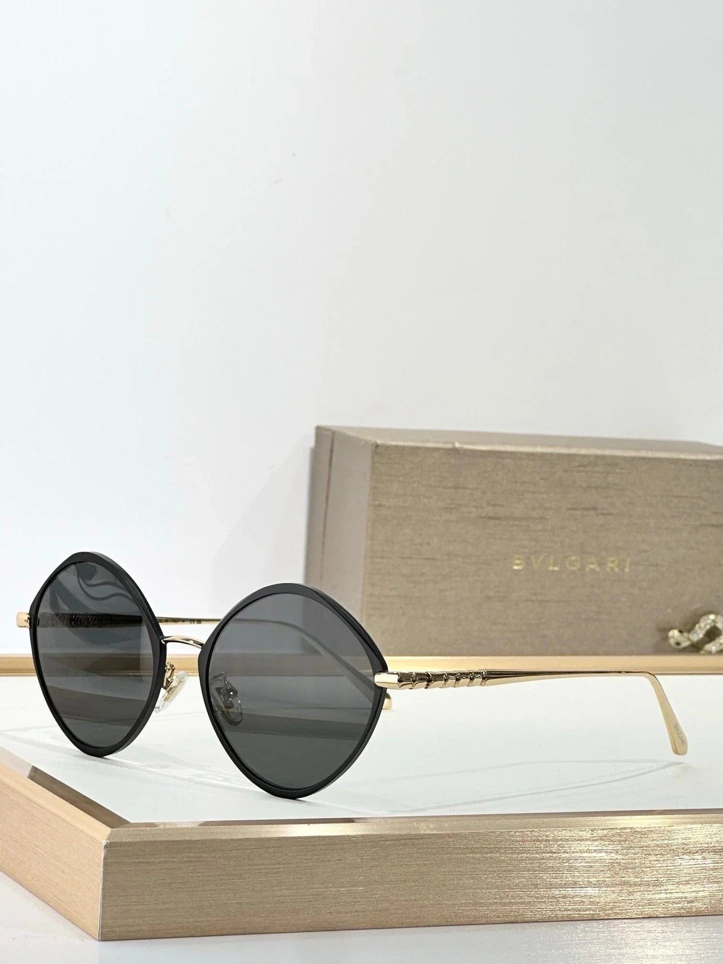 BVLGARI BV40010U Gold Butterfly Metal Sunglasses ✨