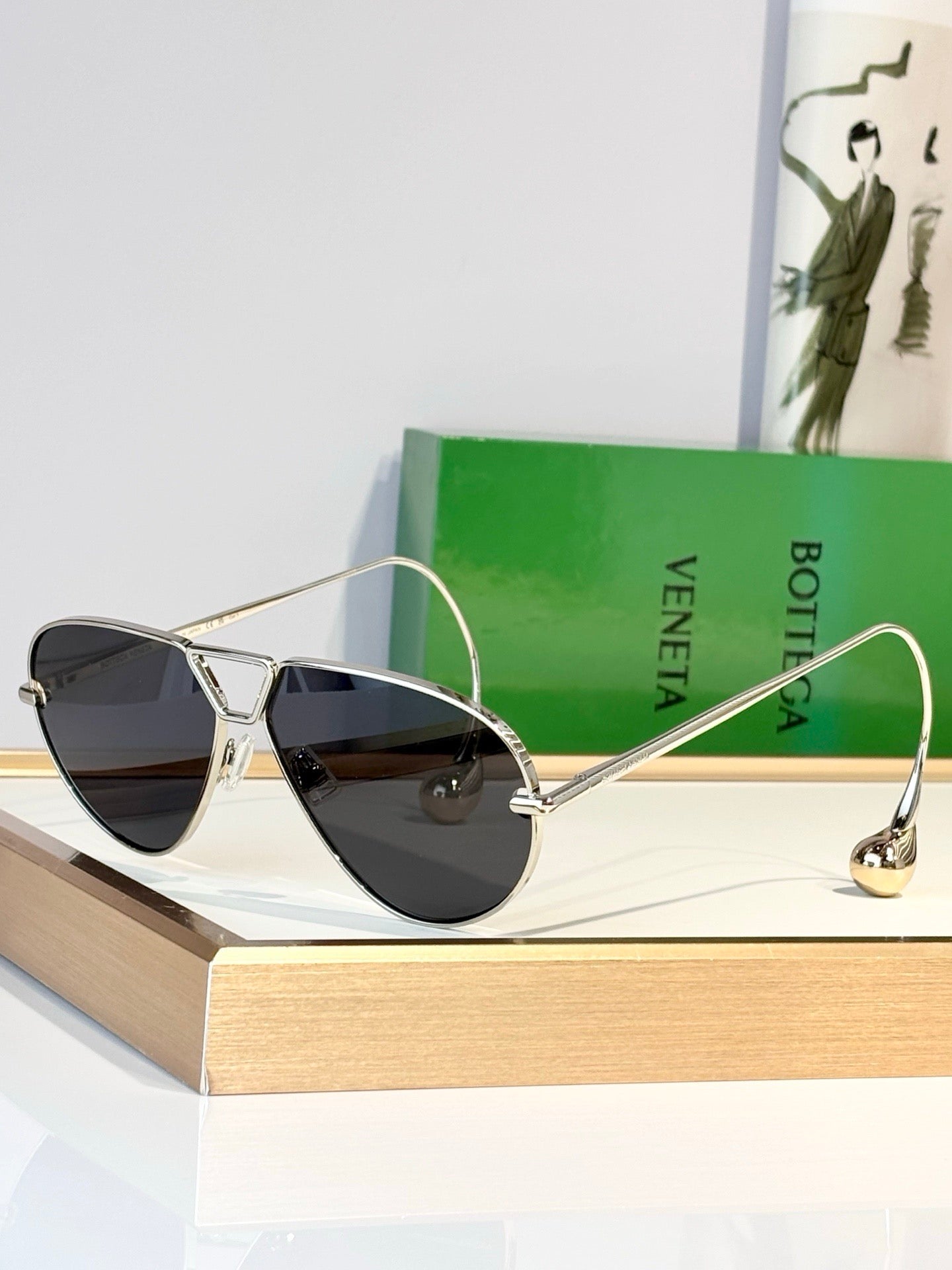 BOTTEGA VENETA BV1437S Sunglasses 💚