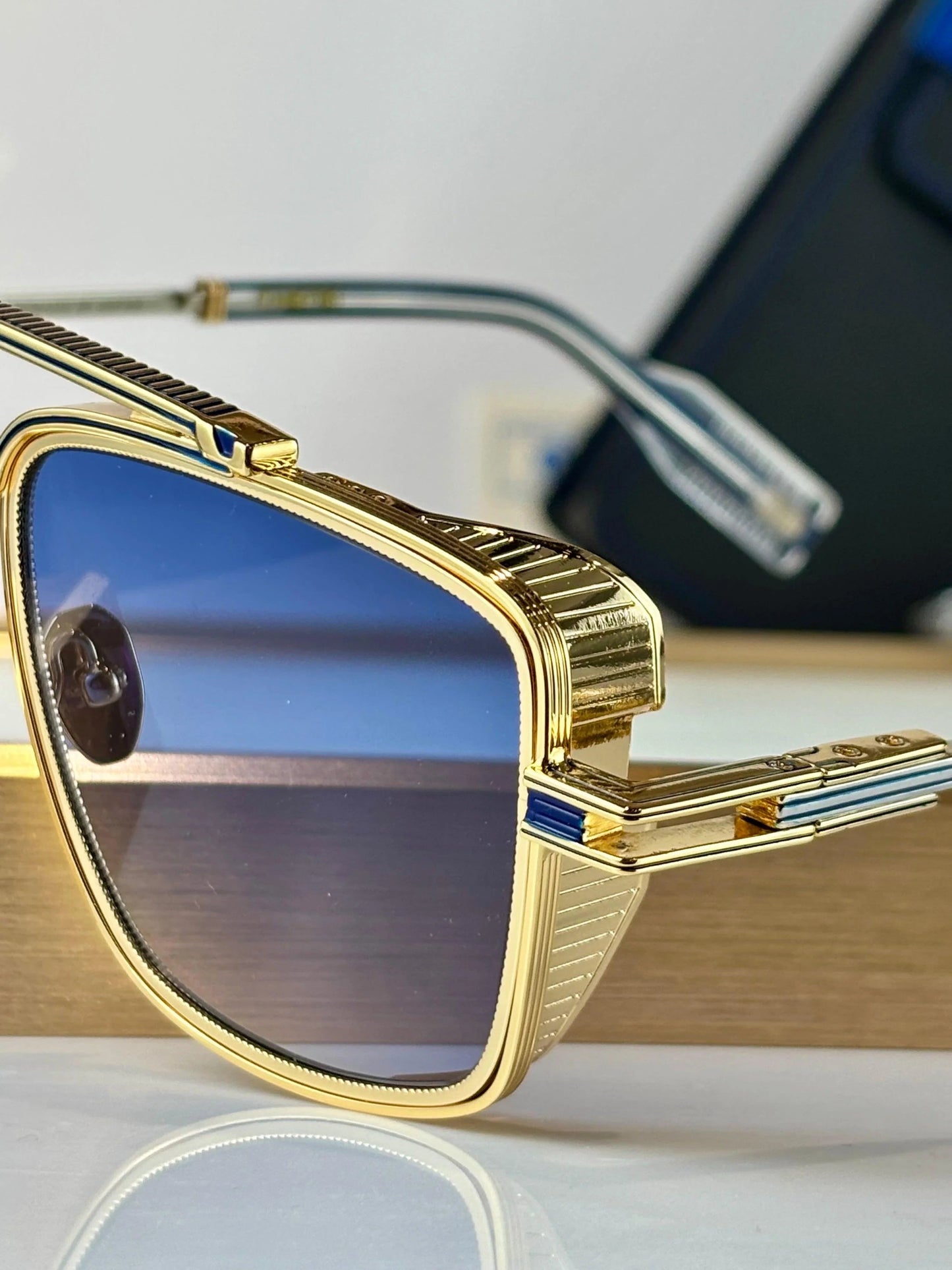 T HENRI The Mulsanne Sunglasses 👑