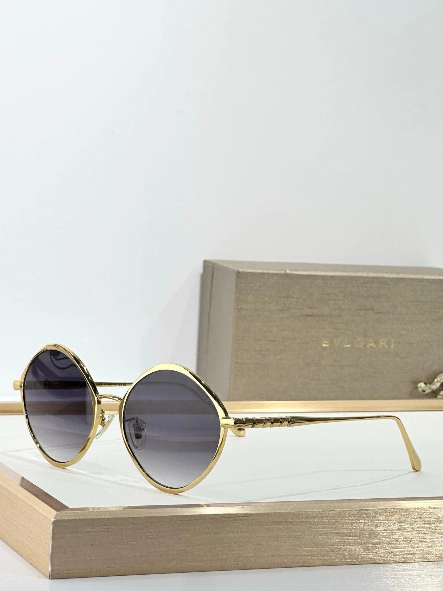 BVLGARI BV40010U Gold Butterfly Metal Sunglasses ✨