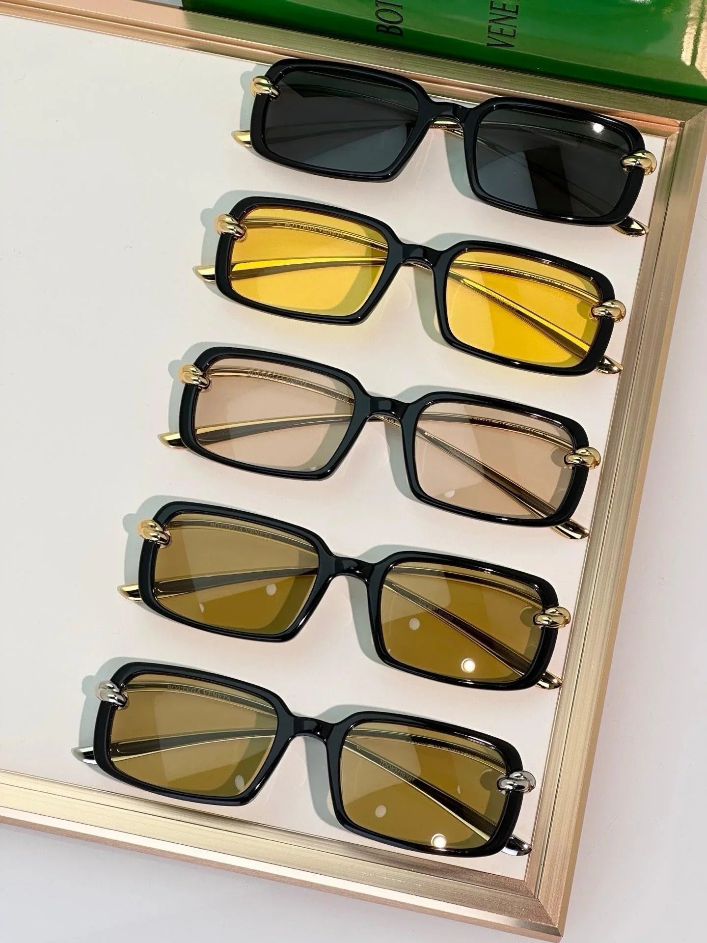 BOTTEGA VENETA BV1359  Sunglasses💚