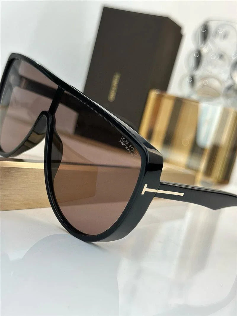 -  TOM FORD PHOTOCHROMATIC ACHILLES Sunglasses 🔱