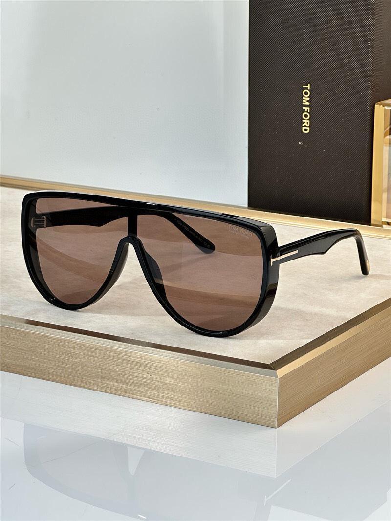 -  TOM FORD PHOTOCHROMATIC ACHILLES Sunglasses 🔱