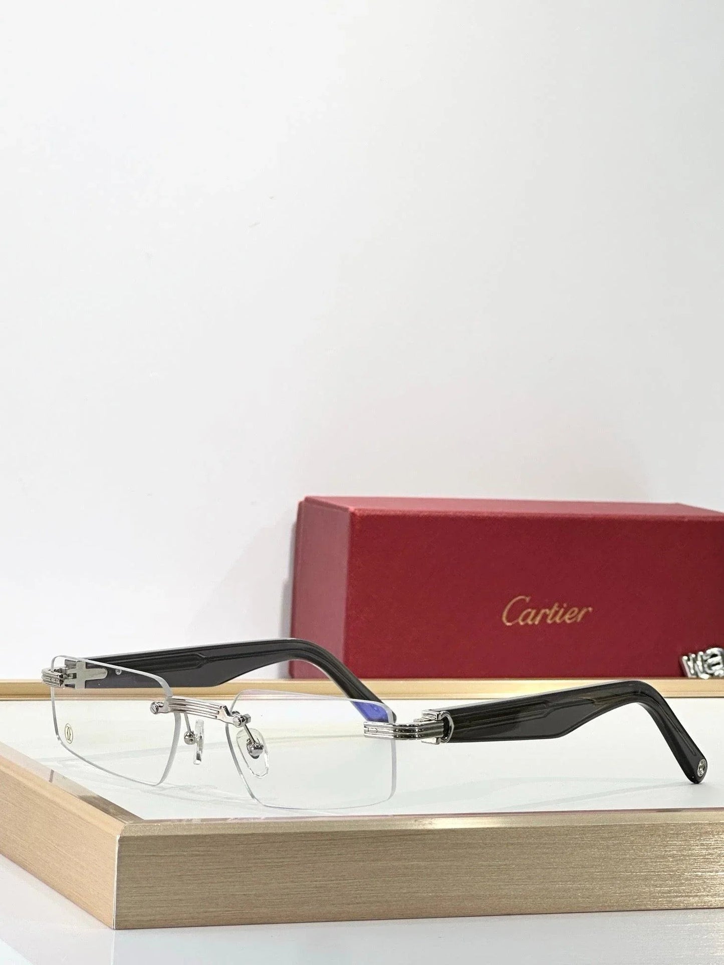 Cartier CT0537S 001 Sunglasses 🐆