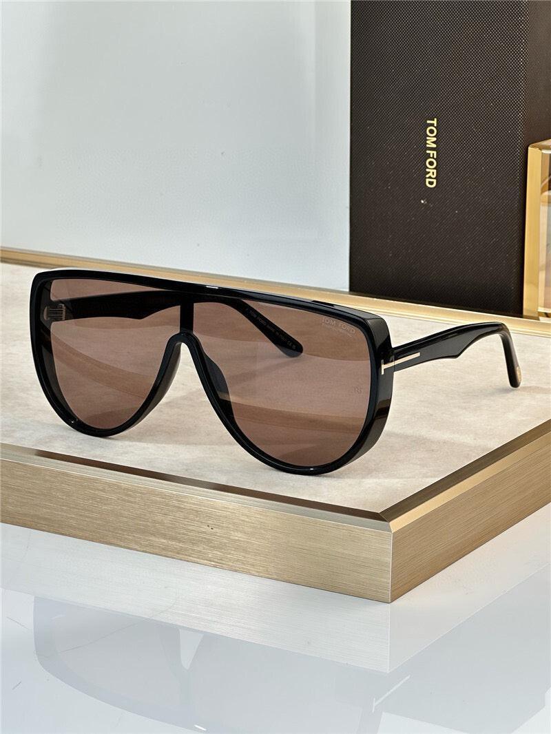-  TOM FORD PHOTOCHROMATIC ACHILLES Sunglasses 🔱
