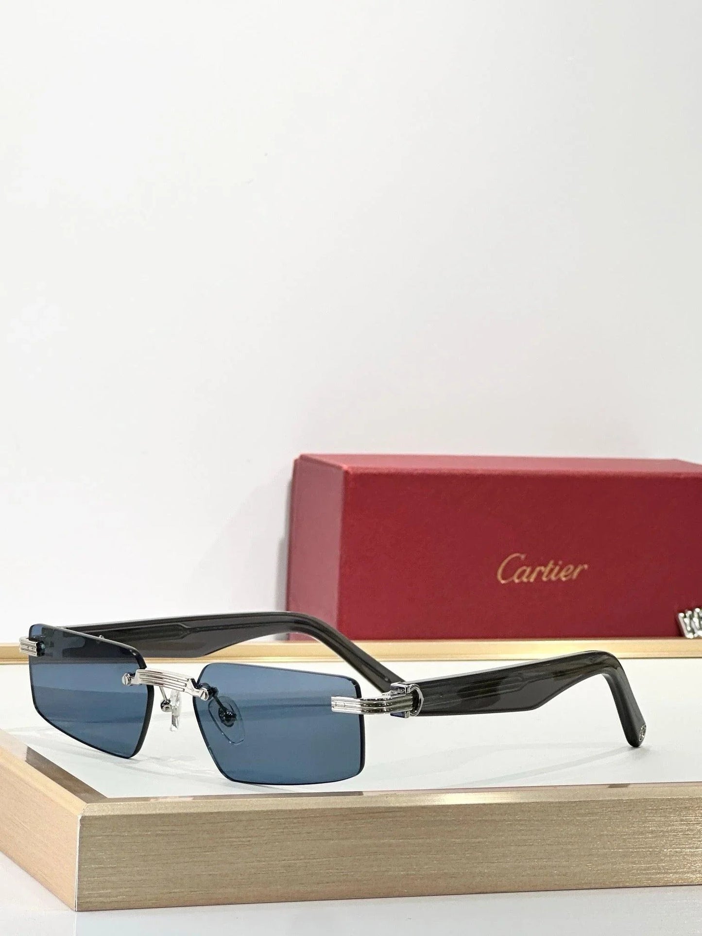 Cartier CT0537S 001 Sunglasses 🐆