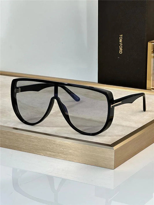 -  TOM FORD PHOTOCHROMATIC ACHILLES Sunglasses 🔱
