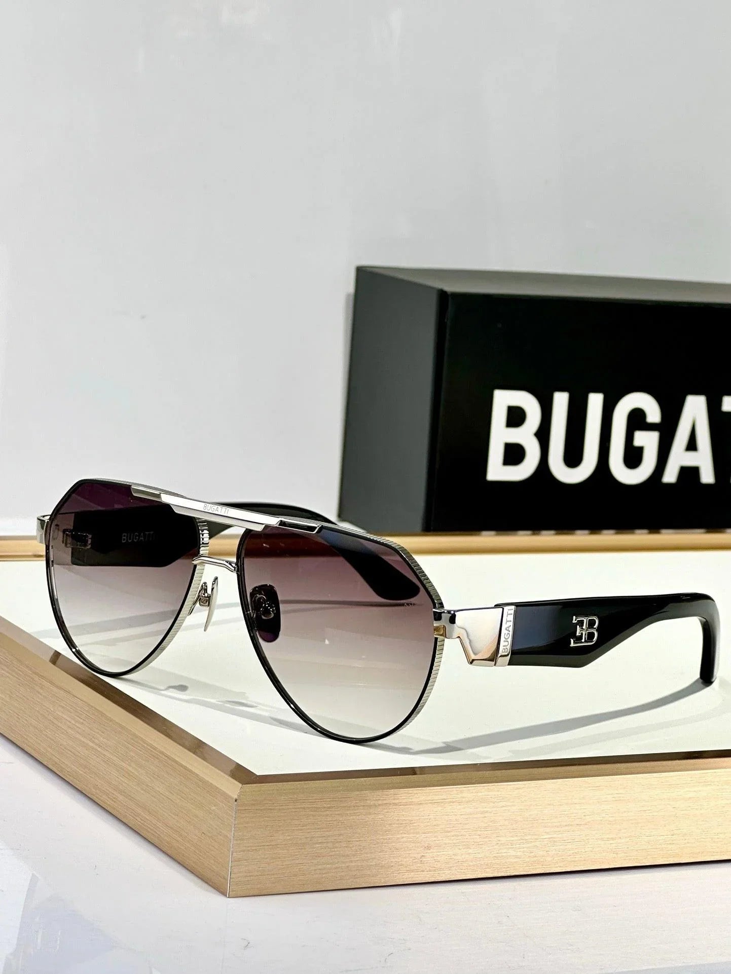 BUGATTI EYEWEAR COLLECTION 18 Sunglasses  🏎️
