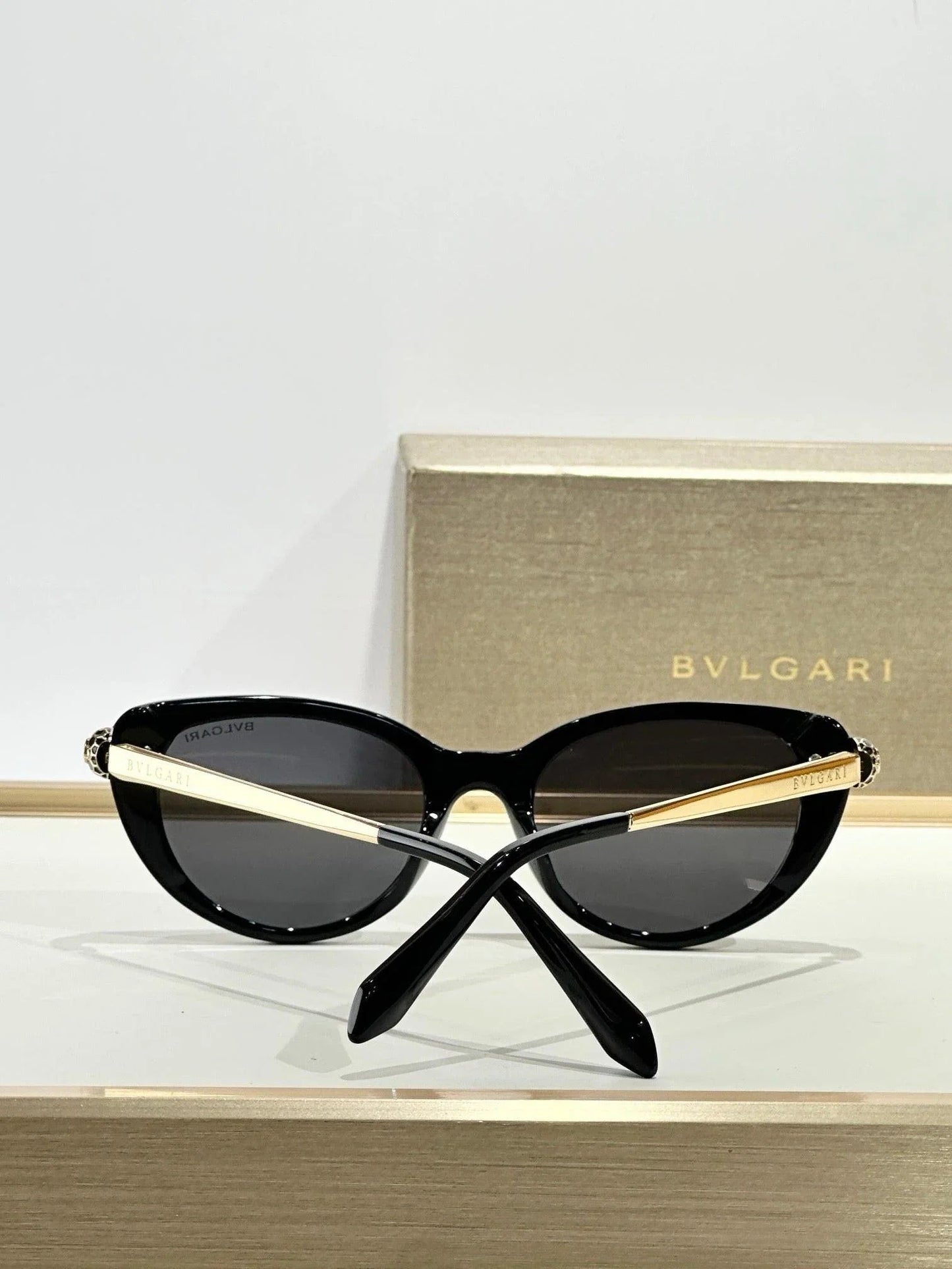 BVLGARI Bvlgari Serpenti Forever BV 40067I Sunglasses ✨
