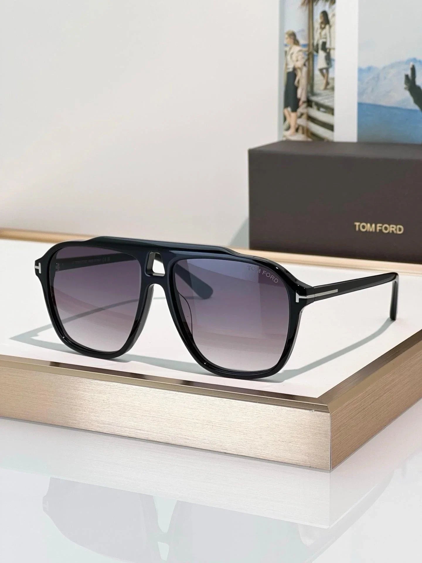 TOM FORD Autari TF1209 52N Sunglasses 🔱