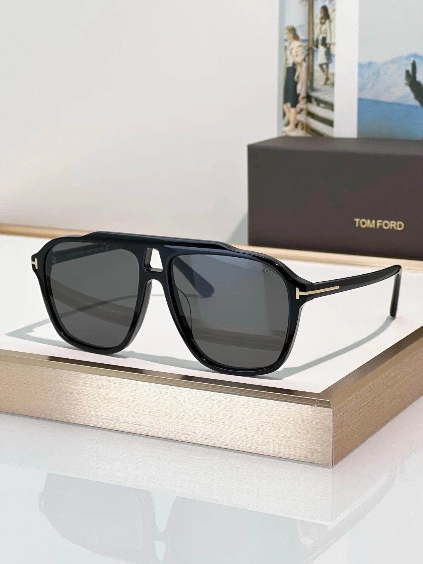 TOM FORD Autari TF1209 52N Sunglasses 🔱