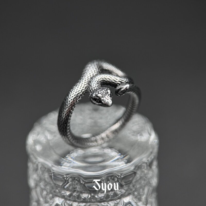 Syou Serpentine titanium steel ring